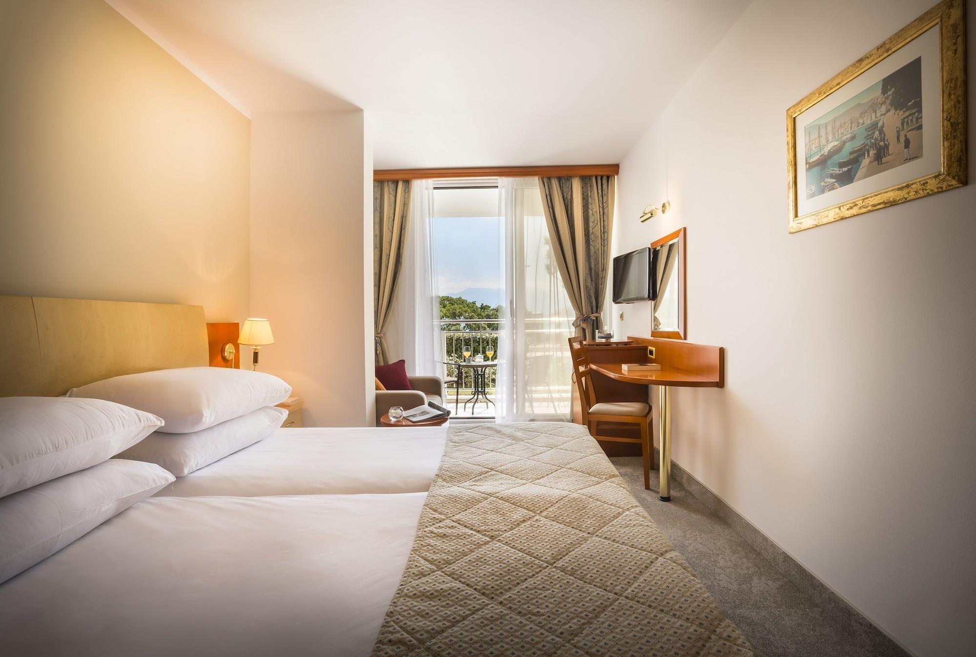 Sunny Baska Residence By Valamar, Ex Zvonimir ภายนอก รูปภาพ
